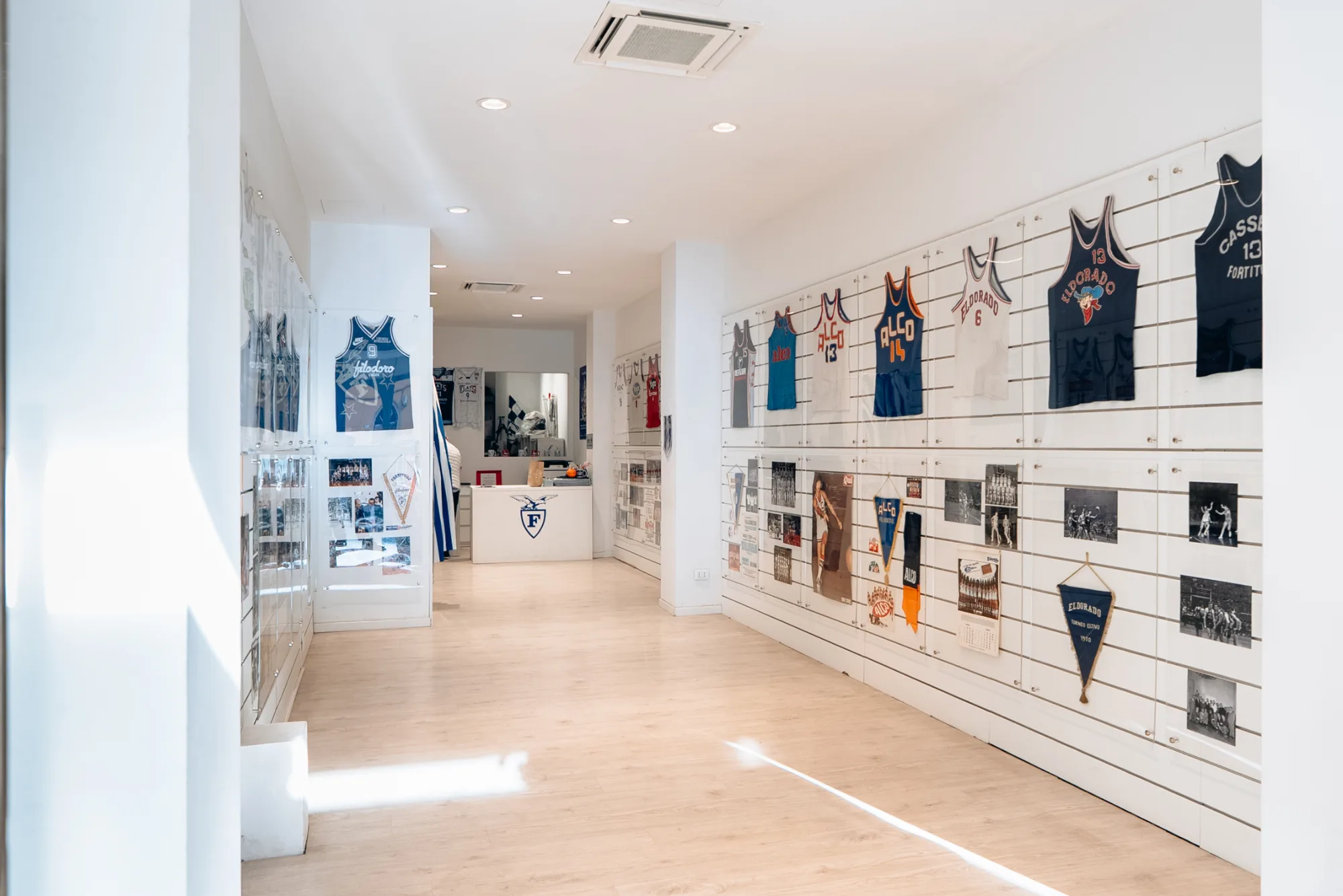 AMARCORD FORTITUDO ALLO STORE: DOMANI ALLE 17 CAVINA, FANTINELLI E SOROKAS IN VISITA AL 'MUSEO' BIANCOBLU