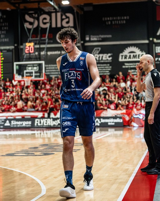 Si ferma a cinque la striscia di vittorie consecutive. Fortitudo Flats Service ko a Cento